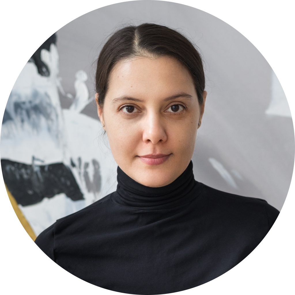 Яна Лопатина 2024 _4-photoaidcom-cropped.jpg