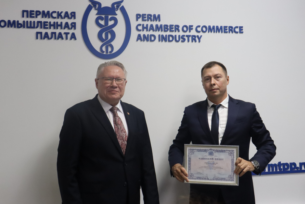 8 Тольяттихимбанк, АО.JPG