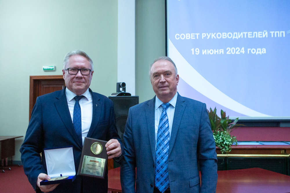 Вячеслав Белов, Сергей Катырин.png Вячеслав Белов, Сергей Катырин.png