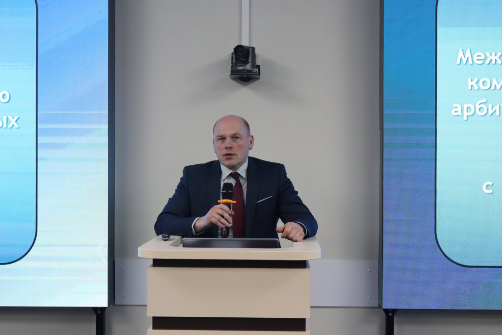 Дмитрий Подшибякин, Директор Центра арбитража и посредничества ТПП РФ, член Президиума МКАС.jpg